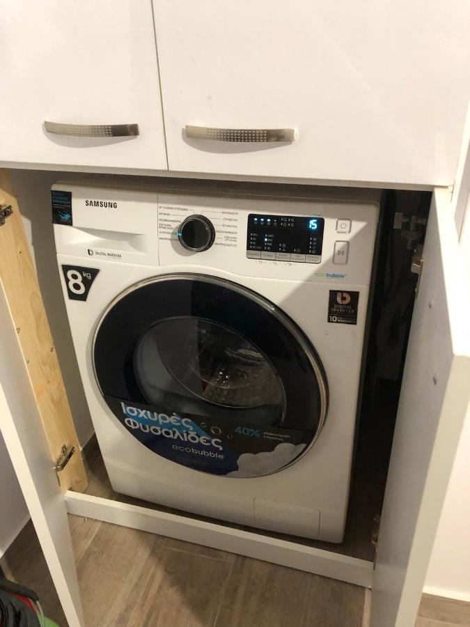 Ferienwohnung Μία Γκαρσονιέρα Με Γούστο Για Επισκέπτες Με Άποψη Athen Exterior foto
